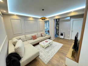 Jolie Center Apartment 2